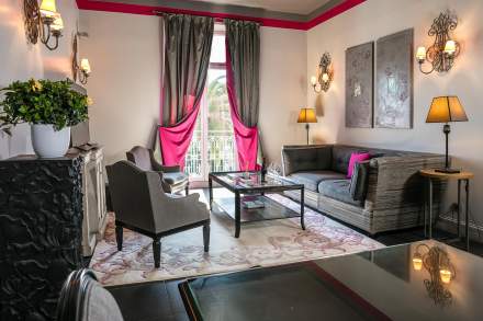 Penthouse suite, living room, Villa Garbo à Cannes